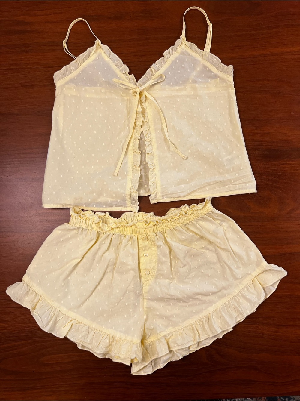 Colsie Yellow Ruffle Tie-Front Pajama Set - Picture 3 of 9